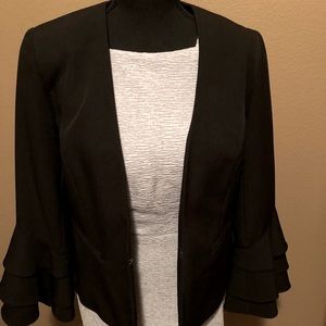 Bar III size medium blazer